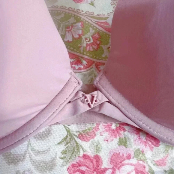 Victoria's Secret Nude Unlined Bra 34C - Picture 2 of 6